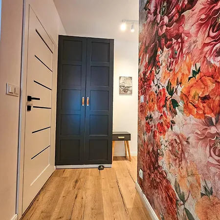 Stare Kwiaty Apartment *